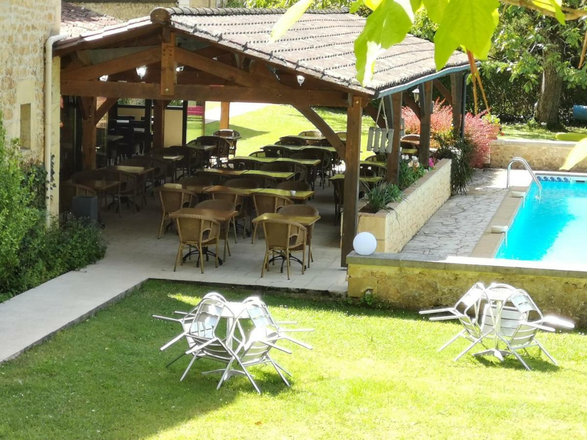 Hotel Le Relais Du Touron Carsac-Aillac Exterior foto