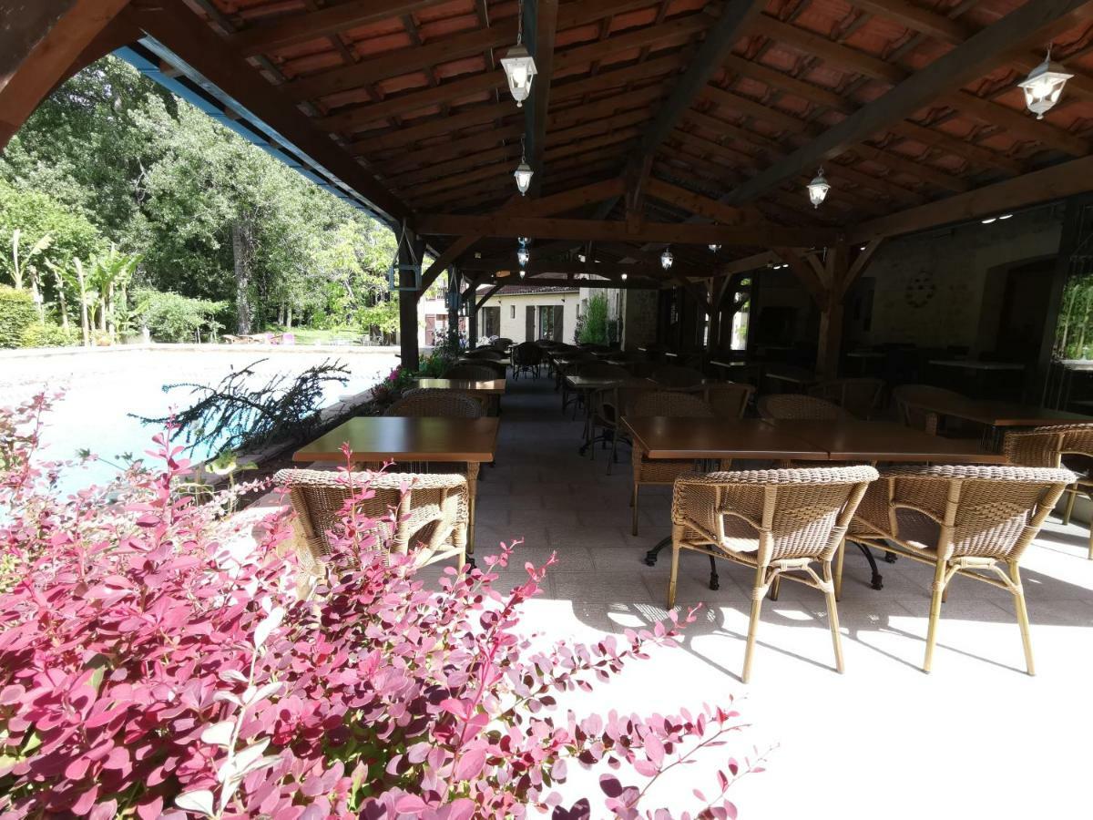 Hotel Le Relais Du Touron Carsac-Aillac Exterior foto